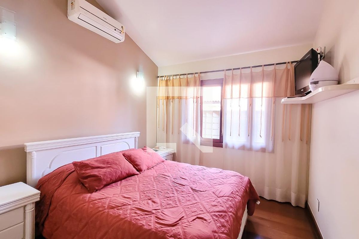 Casa à Venda - Mansões Santo Antônio, 4 Quartos,  350 m2 em , Campinas - sp | SoloBR