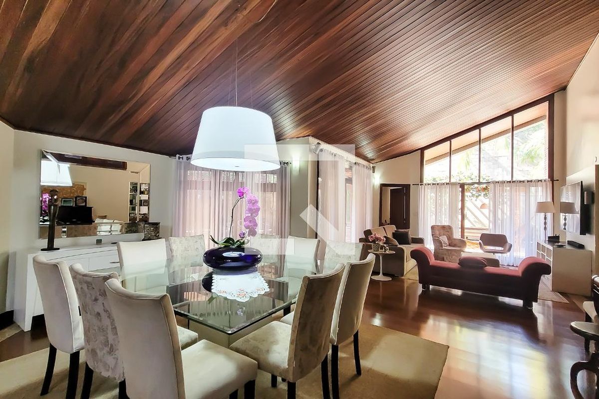 Casa à Venda - Mansões Santo Antônio, 4 Quartos,  350 m2 em , Campinas - sp | SoloBR