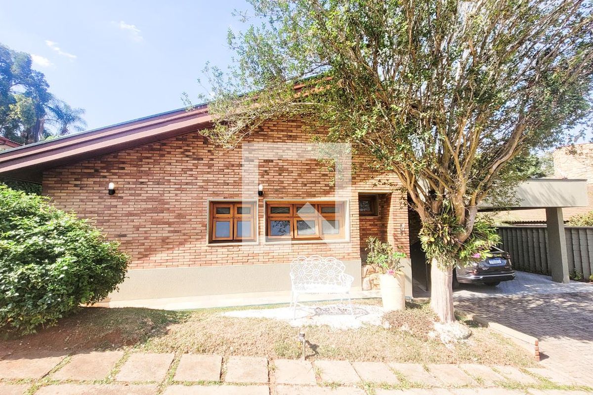 Casa à Venda - Mansões Santo Antônio, 4 Quartos,  350 m2 em , Campinas - sp | SoloBR