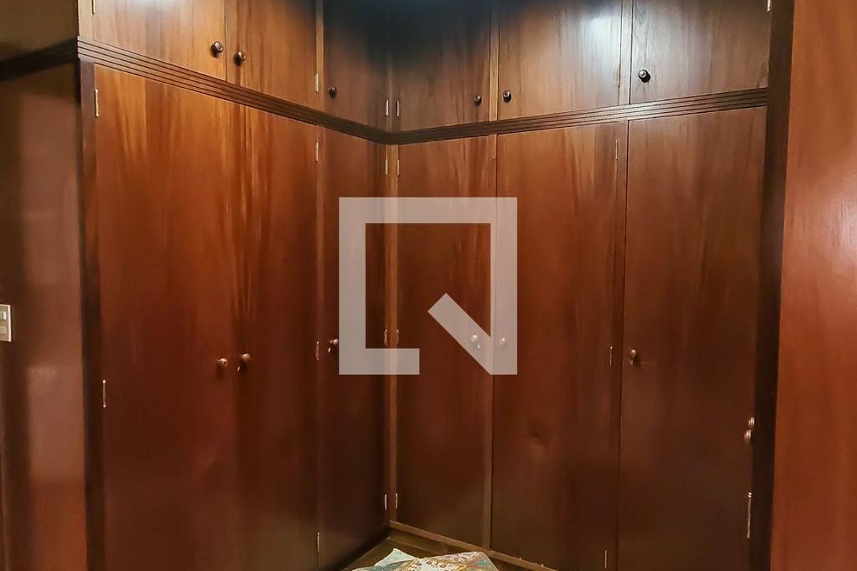 Casa à Venda - Mansões Santo Antônio, 4 Quartos,  350 m2 em , Campinas - sp | SoloBR