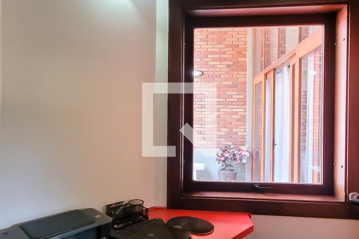 Casa à Venda - Mansões Santo Antônio, 4 Quartos,  350 m2 em , Campinas - sp | SoloBR