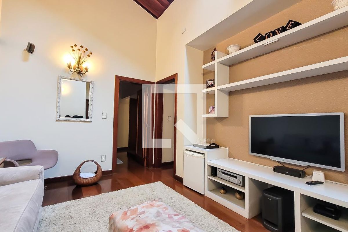 Casa à Venda - Mansões Santo Antônio, 4 Quartos,  350 m2 em , Campinas - sp | SoloBR