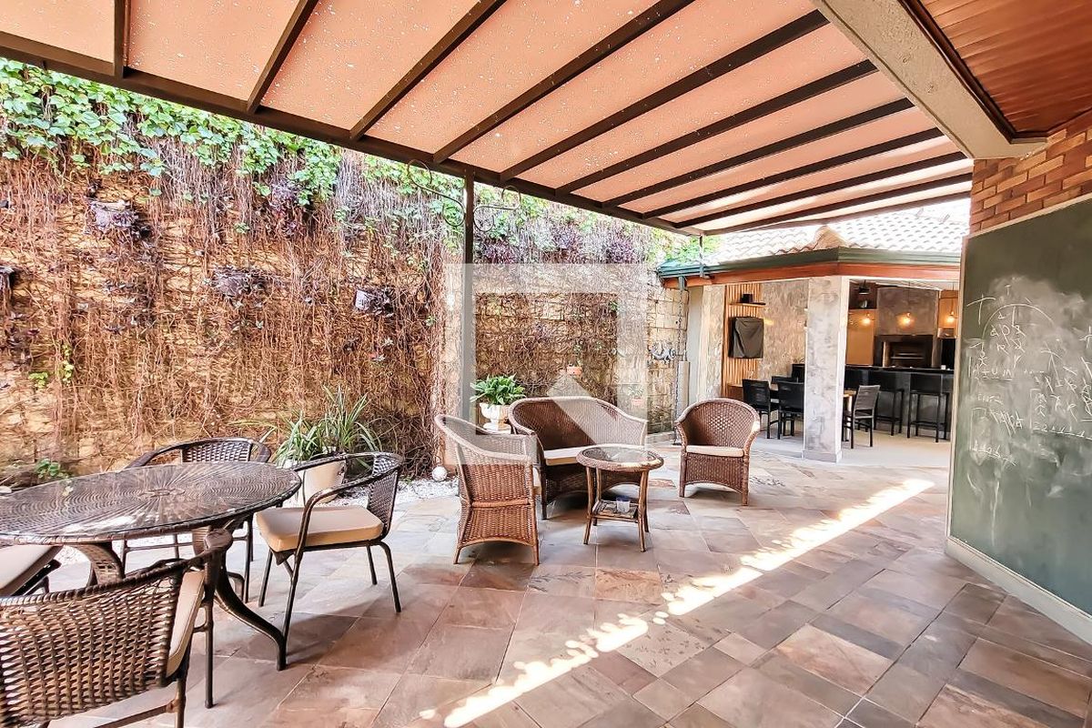 Casa à Venda - Mansões Santo Antônio, 4 Quartos,  350 m2 em , Campinas - sp | SoloBR