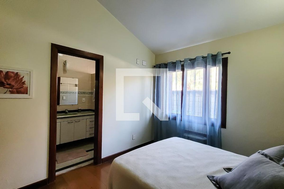 Casa à Venda - Mansões Santo Antônio, 4 Quartos,  350 m2 em , Campinas - sp | SoloBR