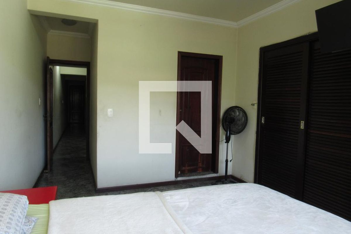 Casa, 3 quartos, 300 m² - Foto 45