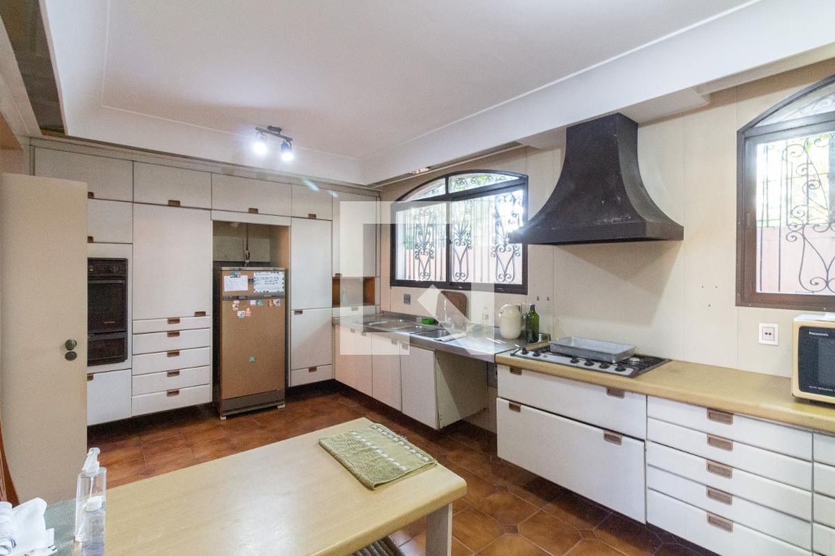 Casa, 2 quartos, 208 m² - Foto 50