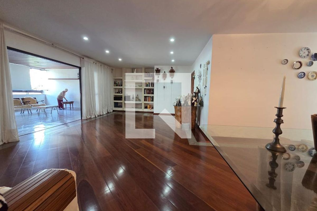 Apartamento, 3 quartos, 181 m² - Foto 4