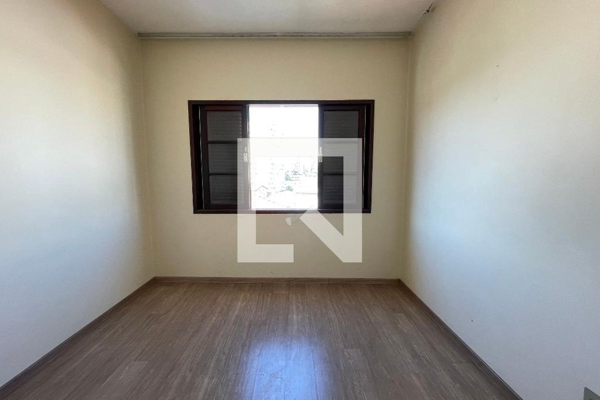 Casa, 3 quartos, 243 m² - Foto 25