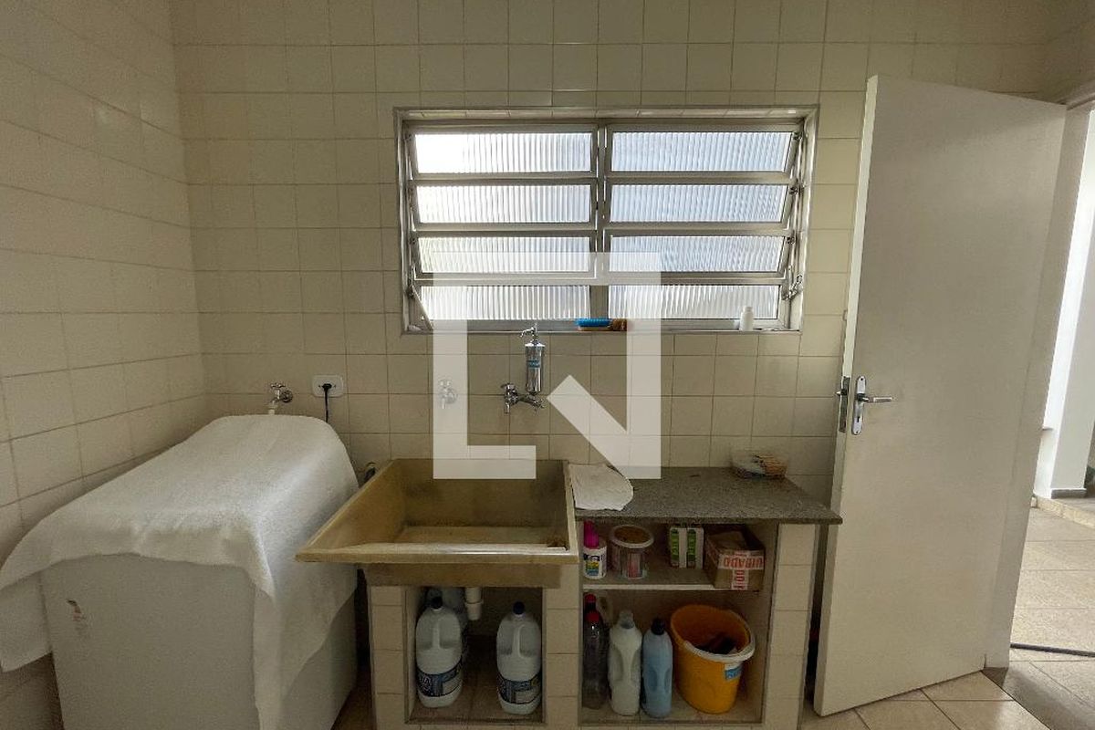 Casa, 3 quartos, 243 m² - Foto 91