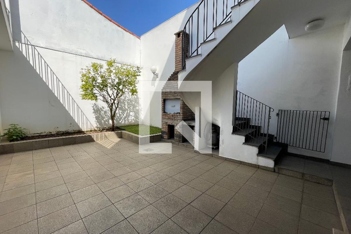 Casa, 3 quartos, 243 m² - Foto 107