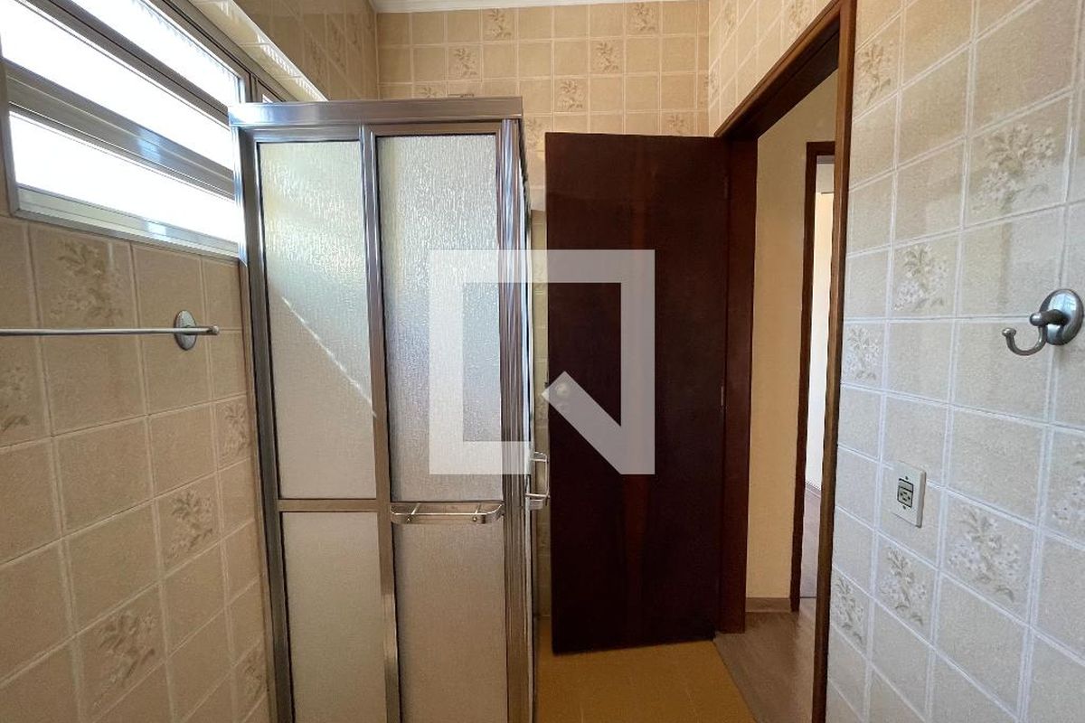 Casa, 3 quartos, 243 m² - Foto 65