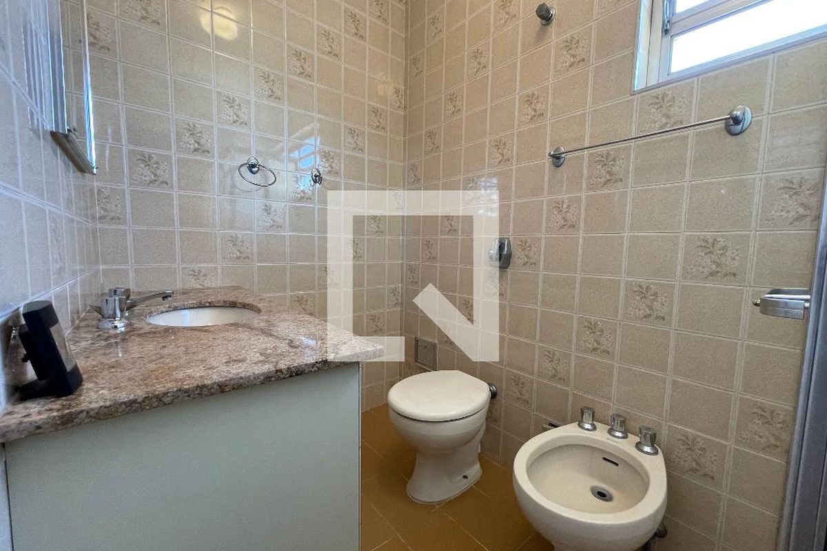 Casa, 3 quartos, 243 m² - Foto 61