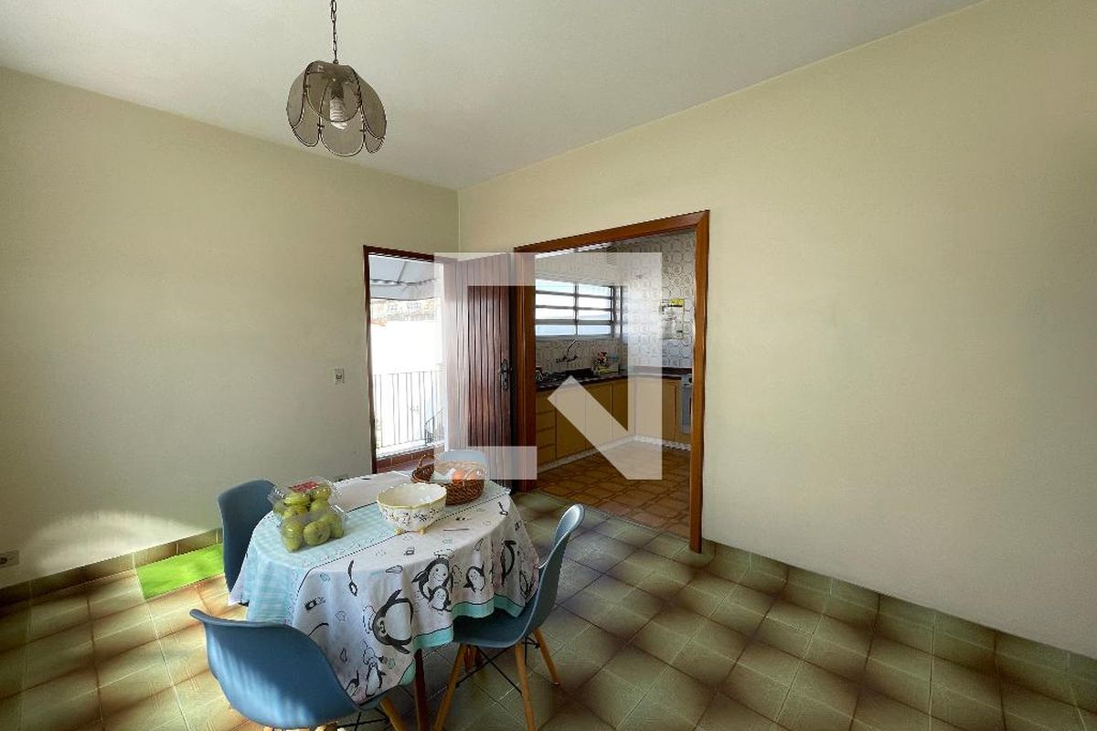 Casa, 3 quartos, 243 m² - Foto 79