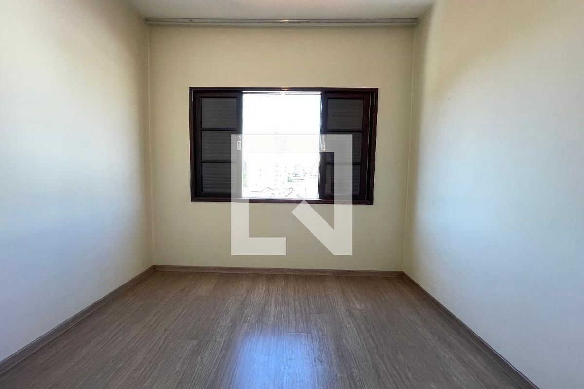 Casa, 3 quartos, 243 m² - Foto 33