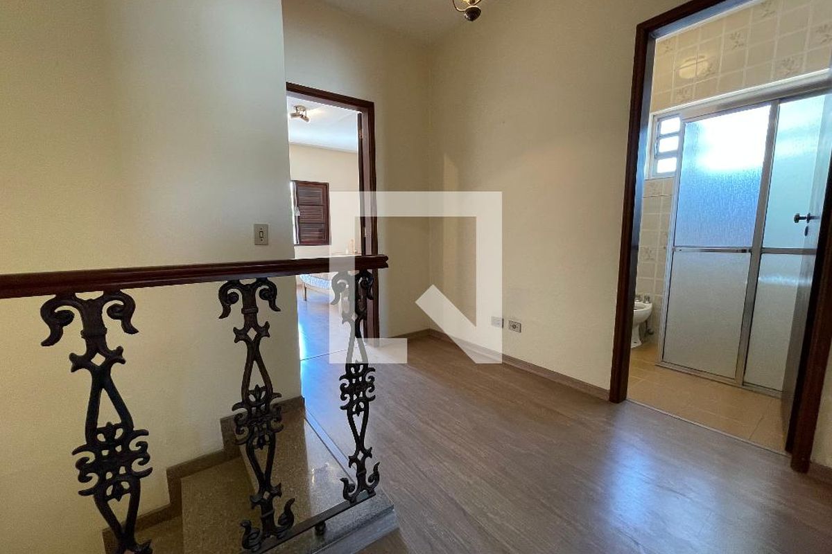 Casa, 3 quartos, 243 m² - Foto 17