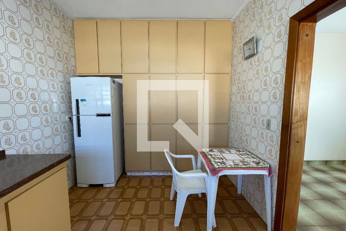 Casa, 3 quartos, 243 m² - Foto 85