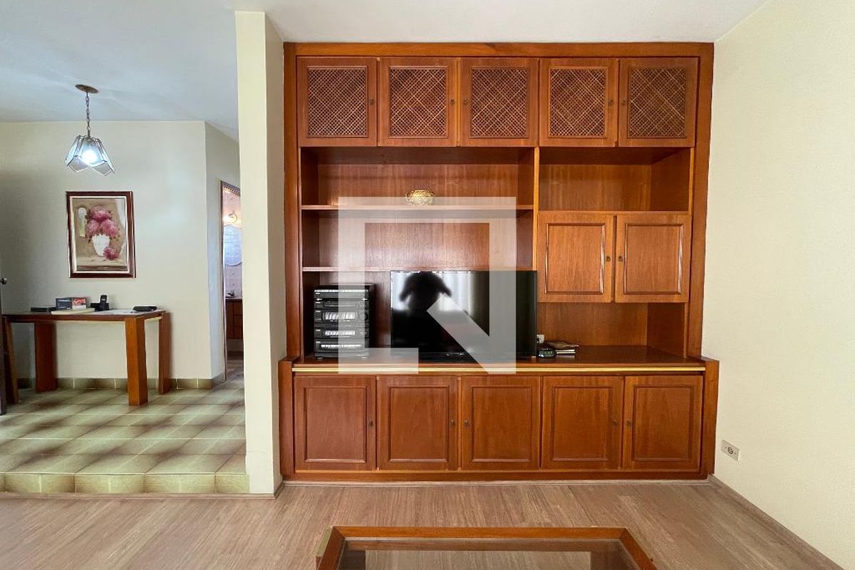 Casa, 3 quartos, 243 m² - Foto 9