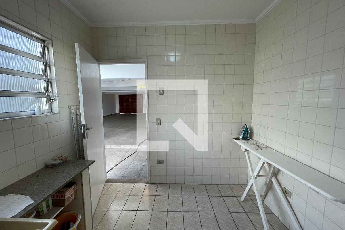 Casa, 3 quartos, 243 m² - Foto 93