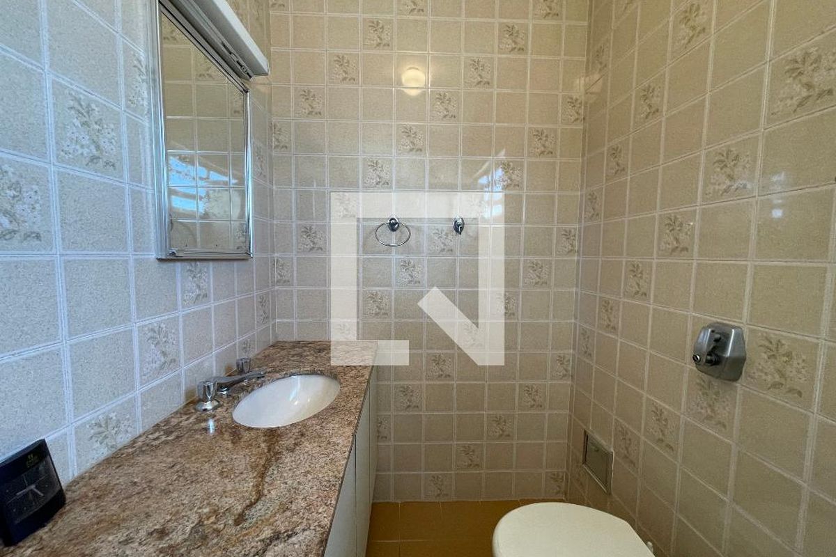 Casa, 3 quartos, 243 m² - Foto 63