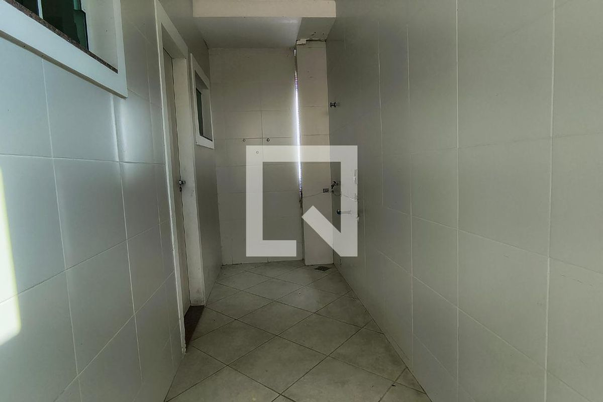 Casa, 3 quartos, 300 m² - Foto 84