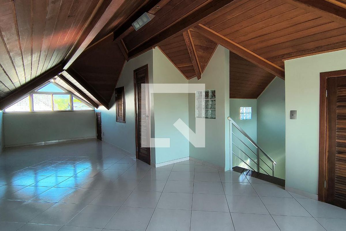 Casa, 3 quartos, 300 m² - Foto 96