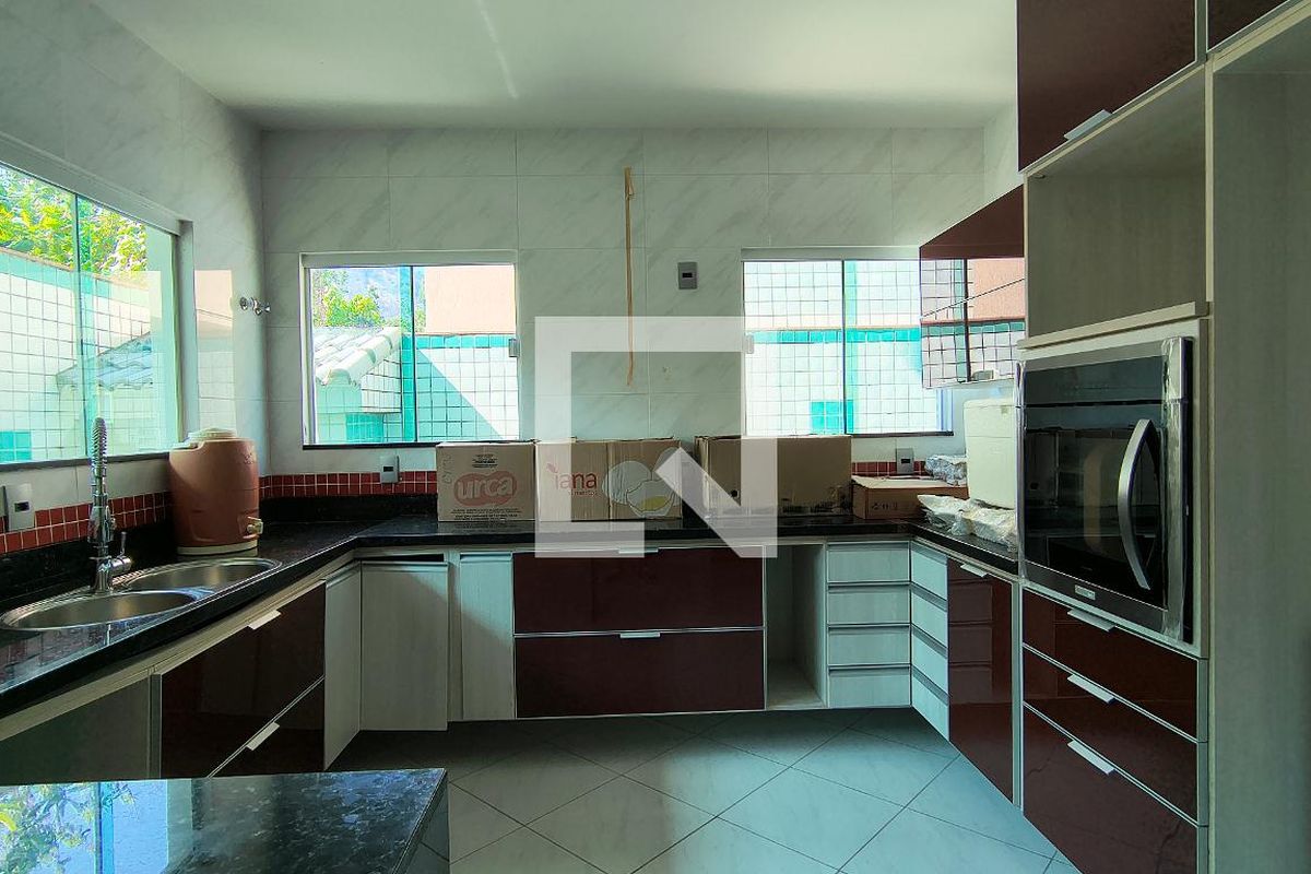 Casa, 3 quartos, 300 m² - Foto 78