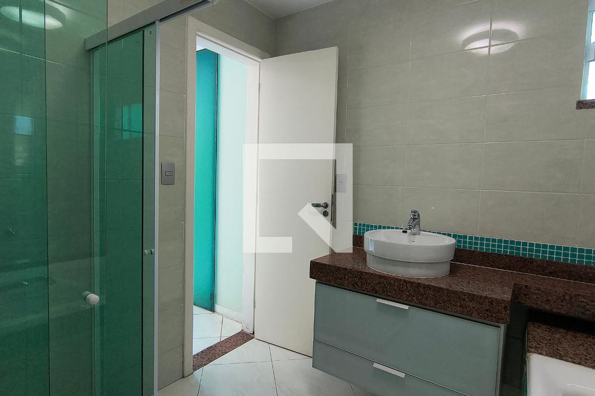Casa, 3 quartos, 300 m² - Foto 36
