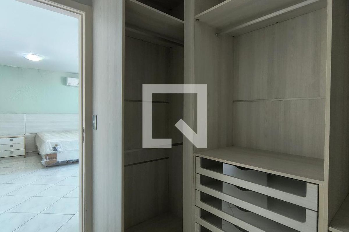 Casa, 3 quartos, 300 m² - Foto 22
