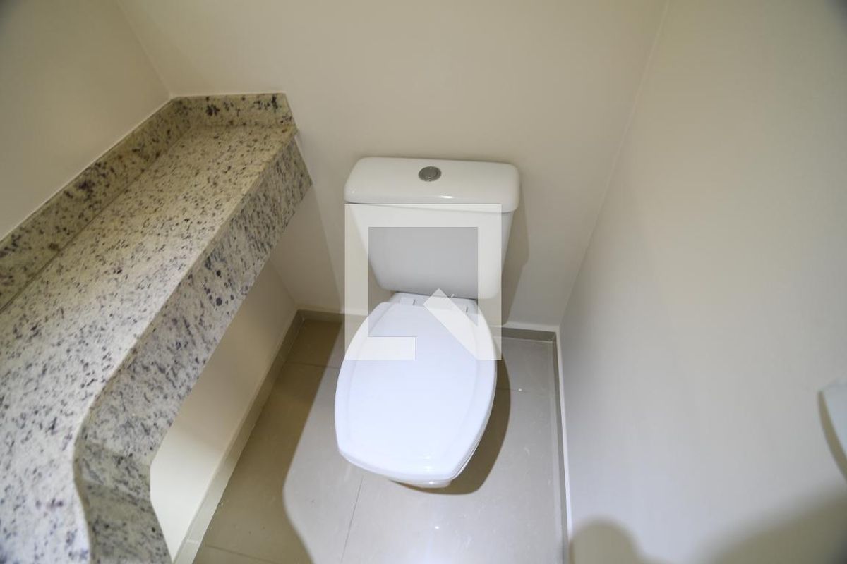 Apartamento à Venda - Lot. Alphaville Campinas, 3 Quartos,  137 m2 em , Campinas - sp | SoloBR