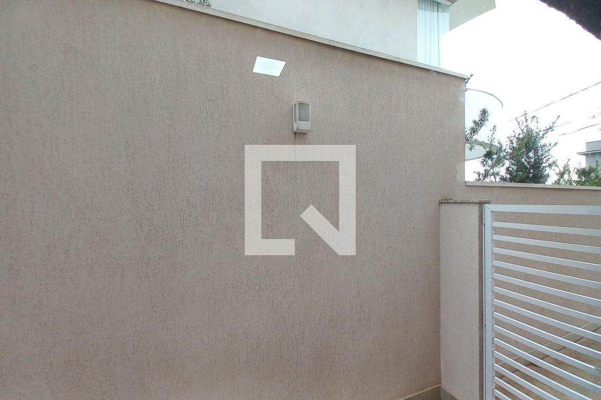 Casa à Venda - Swiss Park, 4 Quartos,  323 m2 em , Campinas - sp | SoloBR