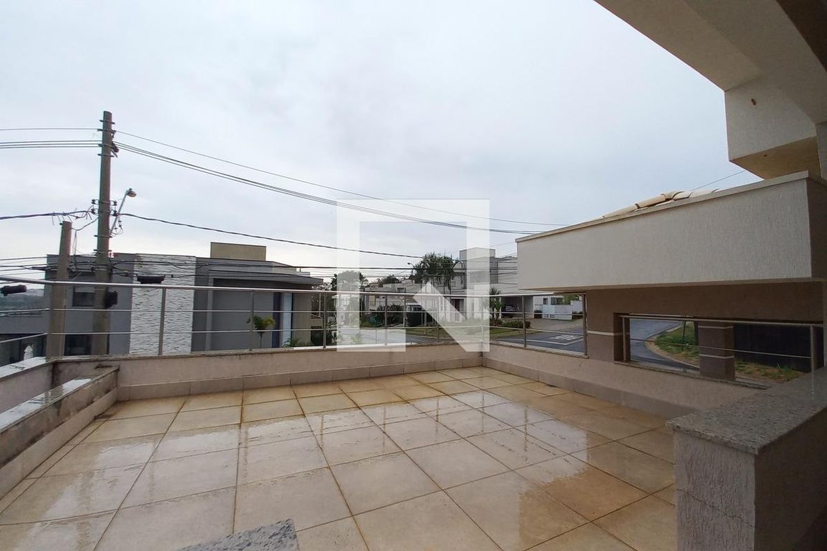 Casa à Venda - Swiss Park, 4 Quartos,  323 m2 em , Campinas - sp | SoloBR
