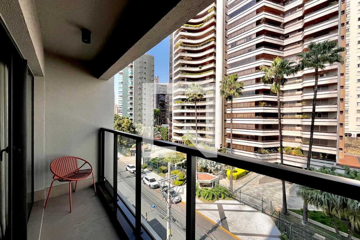 Apartamento à Venda - Cambuí, 1 Quarto,  40 m2 em , Campinas - sp | SoloBR