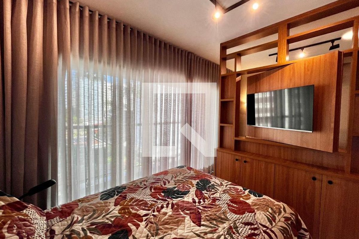 Apartamento à Venda - Cambuí, 1 Quarto,  40 m2 em , Campinas - sp | SoloBR