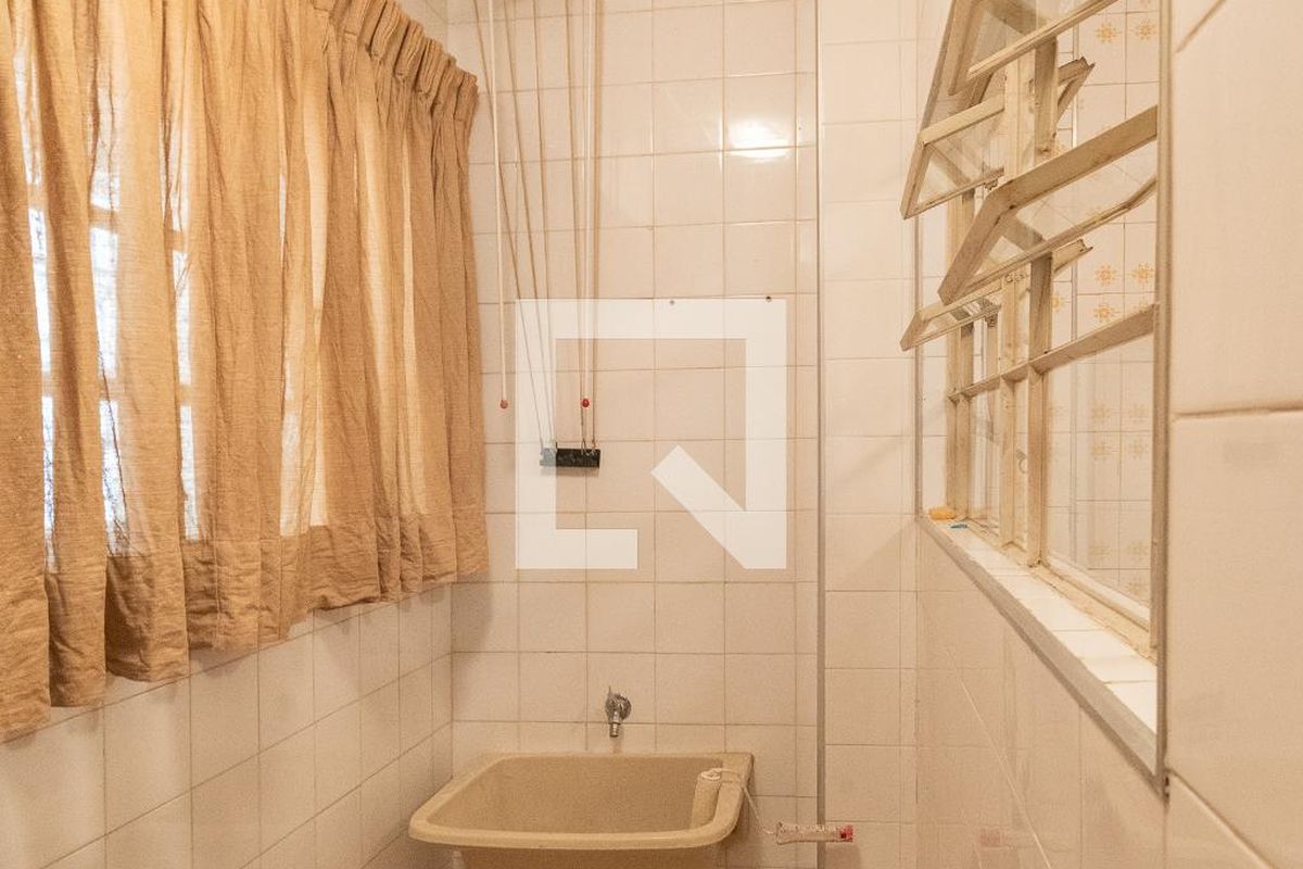 Apartamento à Venda - Centro, 1 Quarto,  52 m2 em , Campinas - sp | SoloBR