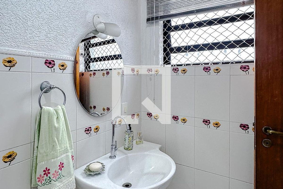 Casa, 6 quartos, 238 m² - Foto 59