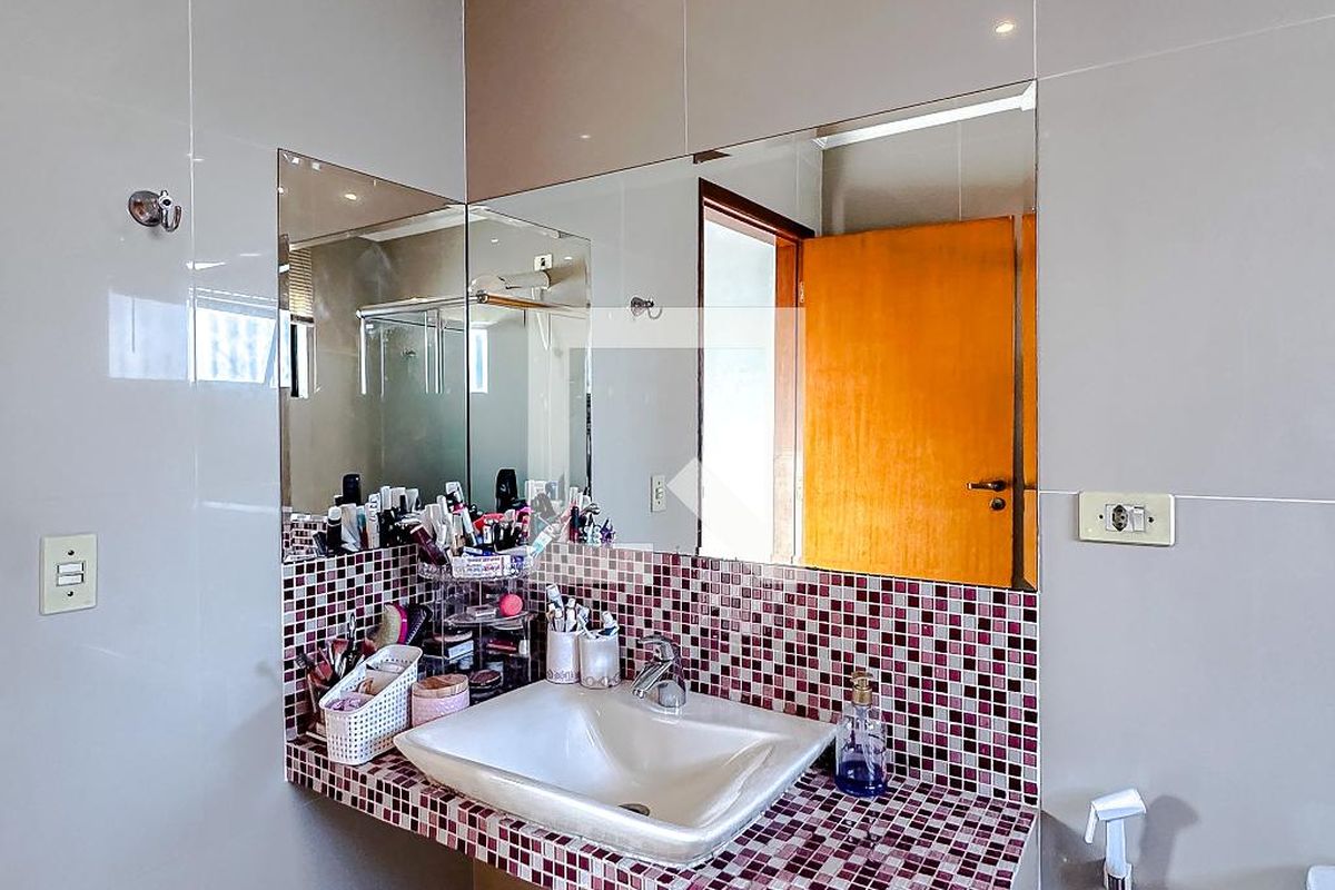 Casa, 6 quartos, 238 m² - Foto 107