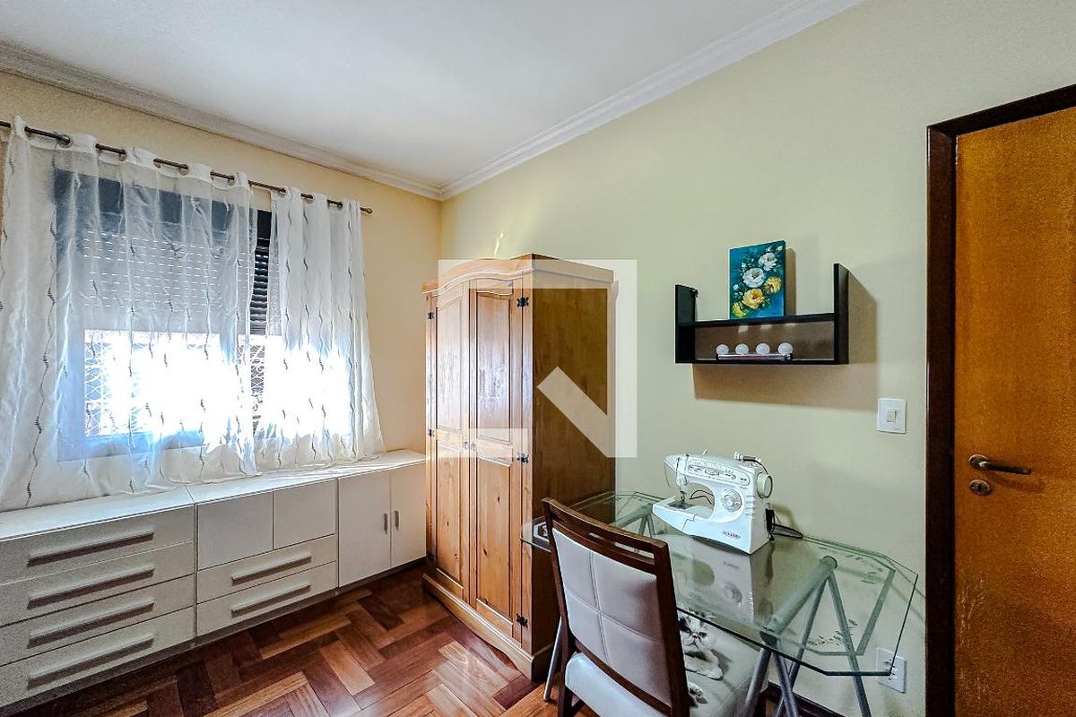 Casa, 6 quartos, 238 m² - Foto 15