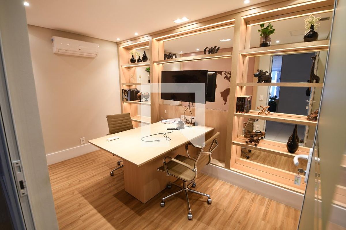 Apartamento à Venda - Bosque, 1 Quarto,  46 m2 em , Campinas - sp | SoloBR