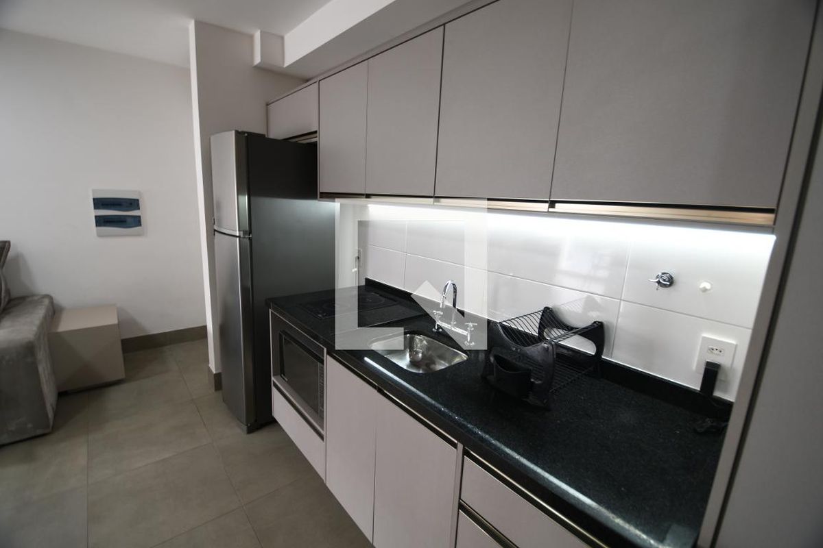 Apartamento à Venda - Bosque, 1 Quarto,  46 m2 em , Campinas - sp | SoloBR