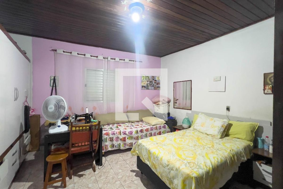 Casa, 3 quartos, 275 m² - Foto 14