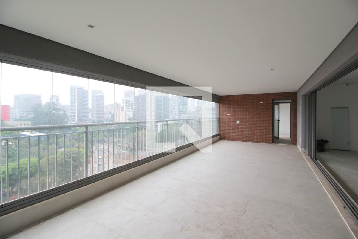 Apartamento, 3 quartos, 244 m² - Foto 8