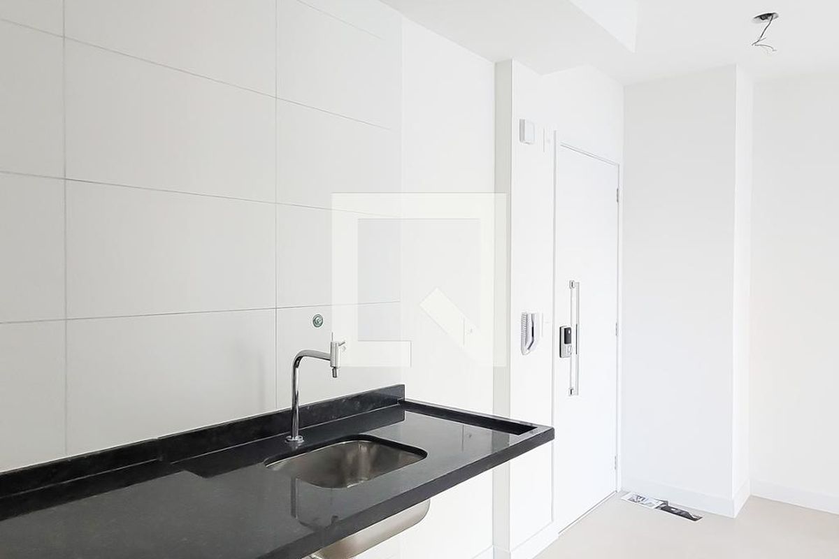 Apartamento à Venda - Bosque, 1 Quarto,  46 m2 em , Campinas - sp | SoloBR