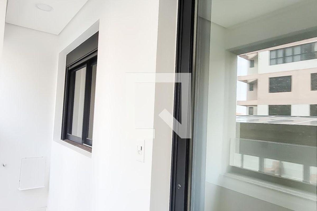 Apartamento à Venda - Bosque, 1 Quarto,  46 m2 em , Campinas - sp | SoloBR