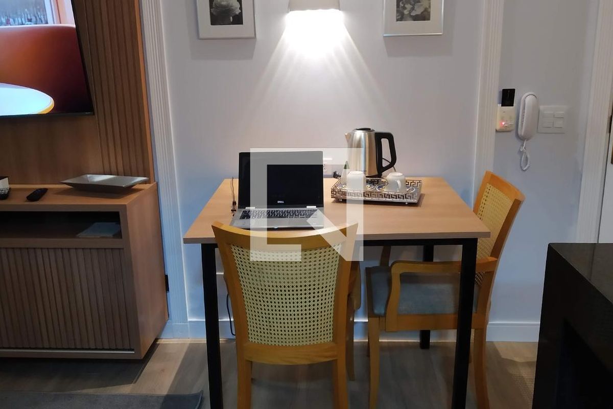 Apartamento, 1 quarto, 31 m² - Foto 4