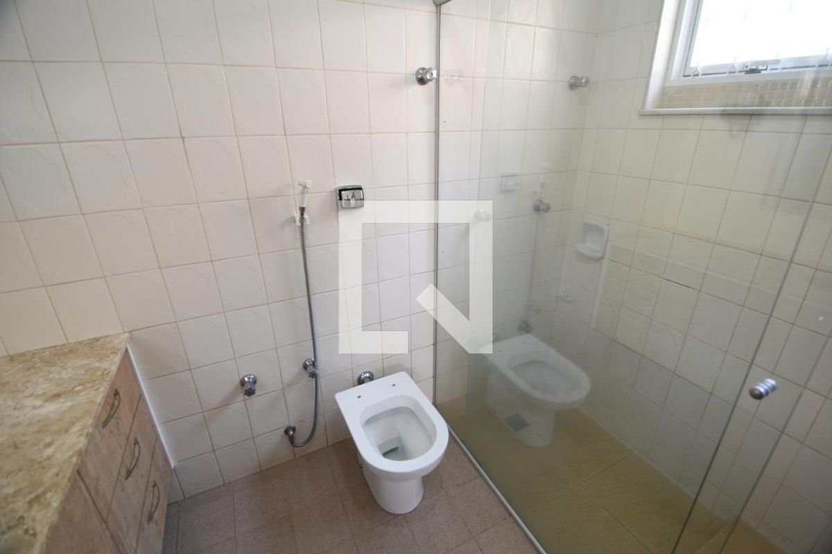 Casa à Venda - Barão Geraldo - Centro, 4 Quartos,  270 m2 em , Campinas - sp | SoloBR