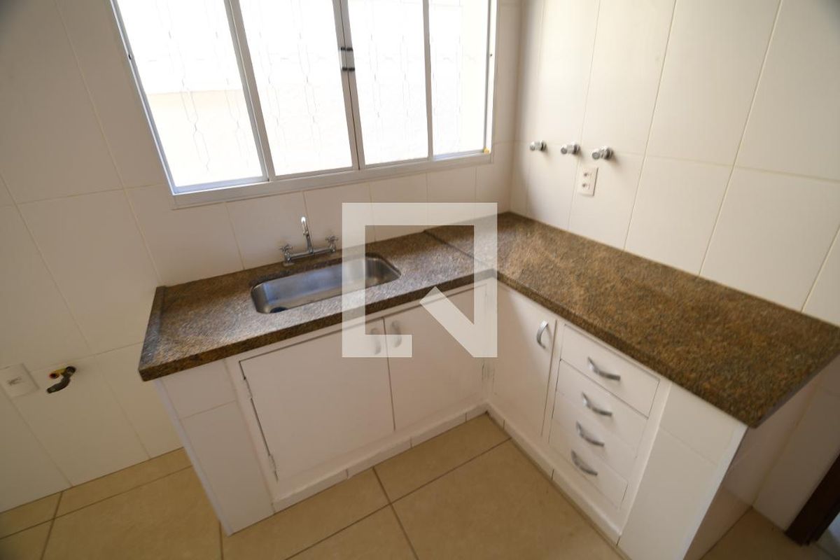 Casa à Venda - Barão Geraldo - Centro, 4 Quartos,  270 m2 em , Campinas - sp | SoloBR