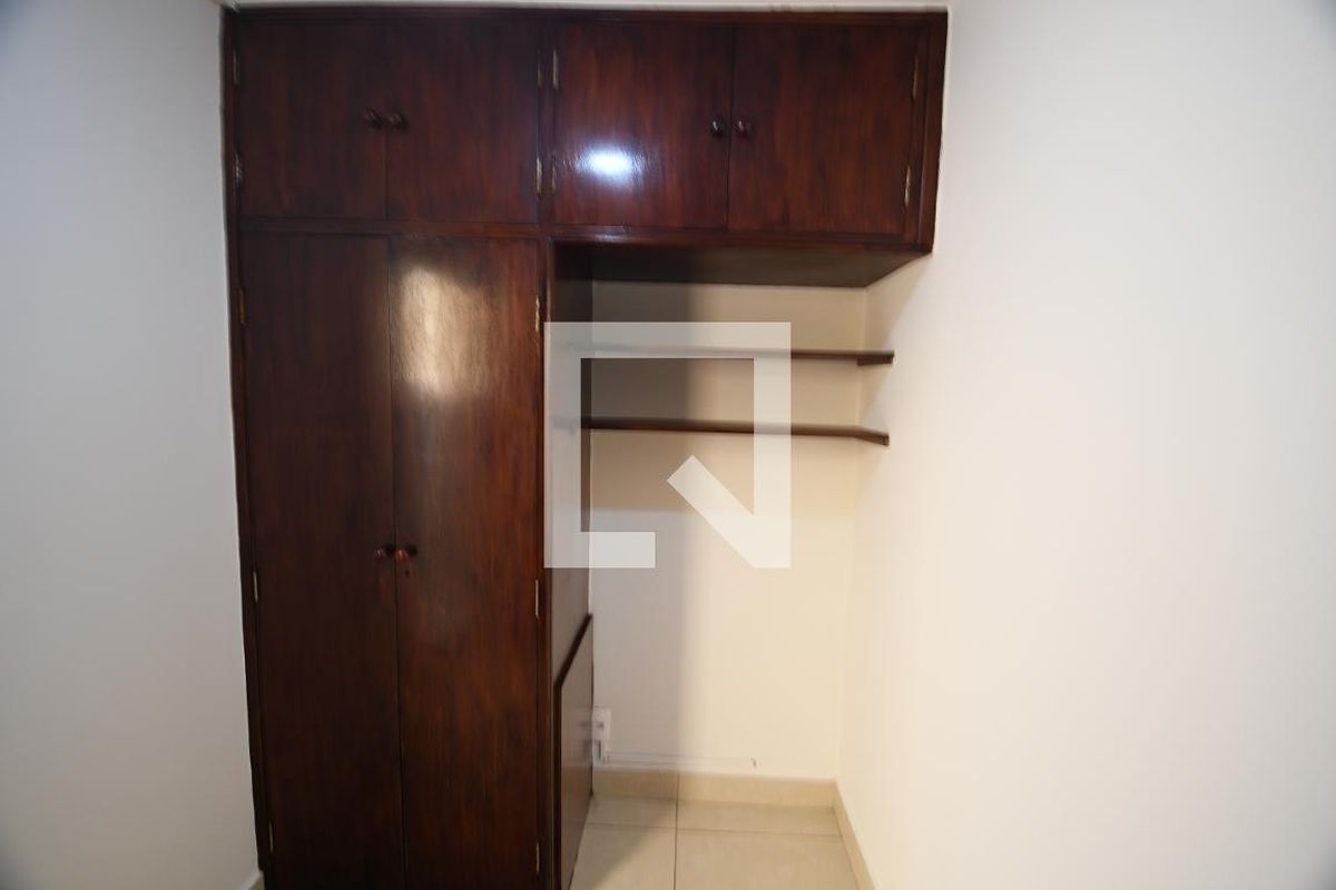 Casa à Venda - Barão Geraldo - Centro, 4 Quartos,  270 m2 em , Campinas - sp | SoloBR