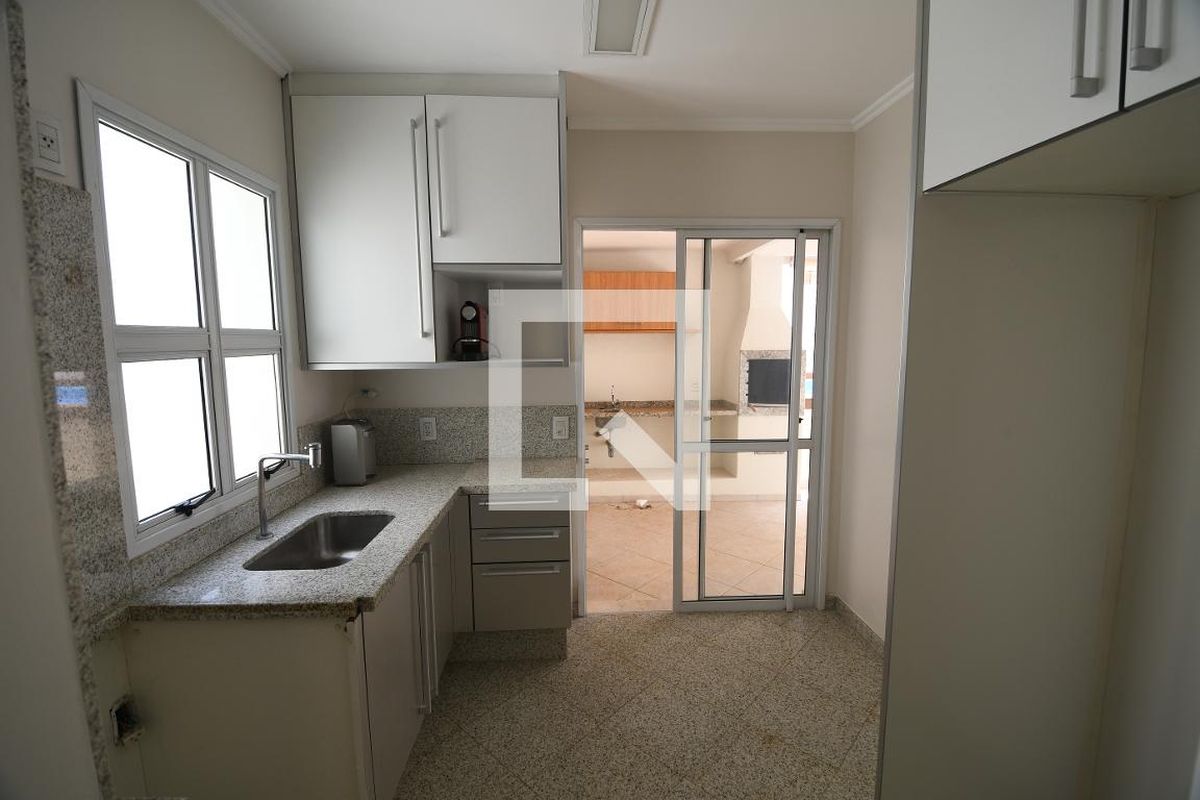 Apartamento à Venda - Mansões Santo Antônio, 3 Quartos,  186 m2 em , Campinas - sp | SoloBR