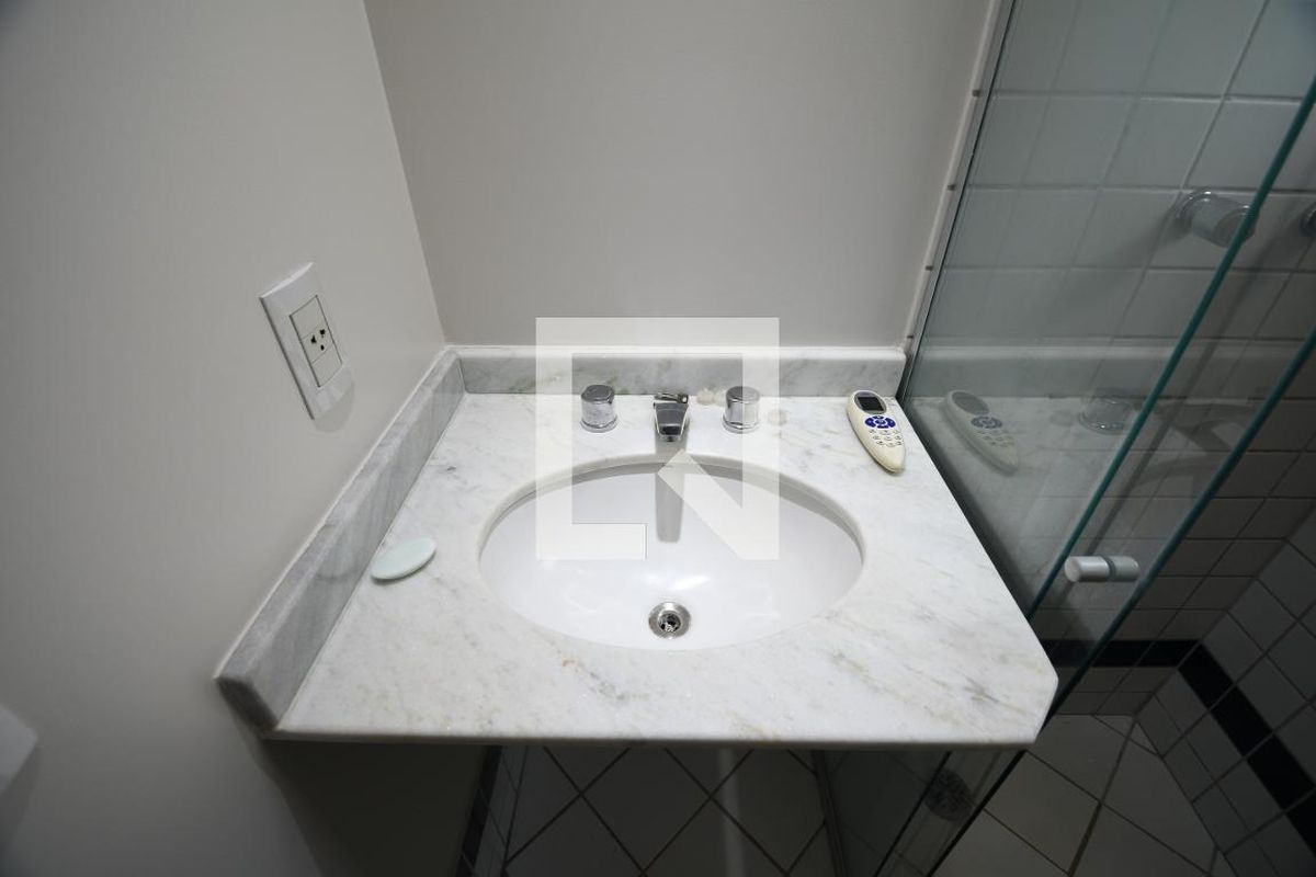 Apartamento à Venda - Mansões Santo Antônio, 3 Quartos,  186 m2 em , Campinas - sp | SoloBR