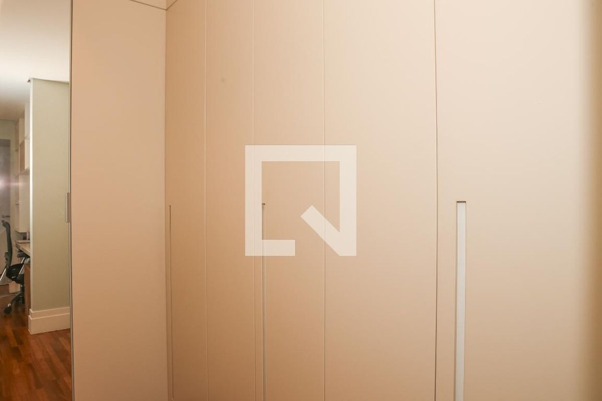 Apartamento, 3 quartos, 200 m² - Foto 46